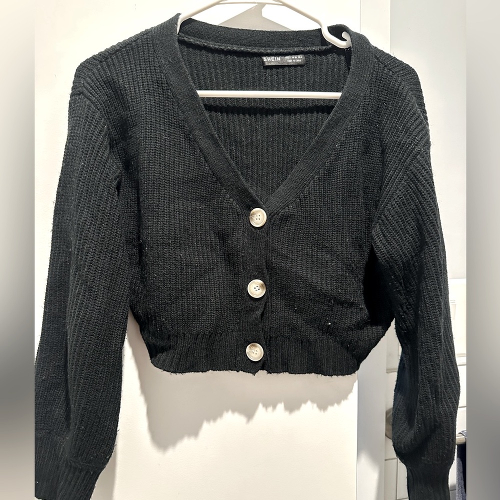 Black Cropped Cardigan